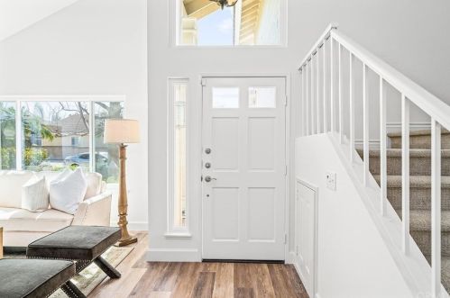 22 Phillipsburg, Irvine, CA 92620-3264