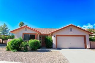 9992 Woodstone Trl, Tucson, AZ 85742-8912