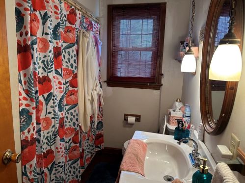 1616 Thorpe St, New Castle PA  16101-5144 exterior