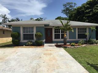 708 9th St, Dania Beach FL  33004-5342 exterior