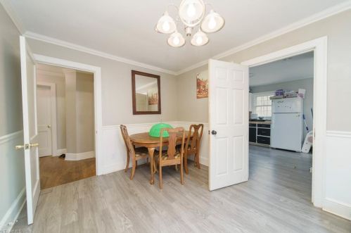 1906 Lees Chapel Rd, Greensboro NC 27405-2721 exterior