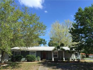 3051 Rose St, Sarasota, FL 34239-5621