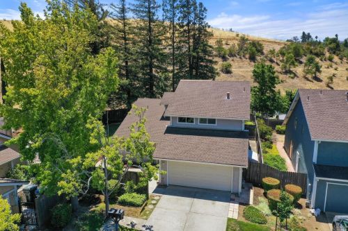 442 Lilac Ct, Benicia, CA 94510-1449