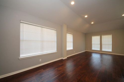 11104 Crossland Dr, Austin TX  78726-1324 exterior