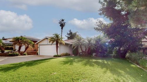 6219 Woodpine Ave, San Bernardino, CA 92407-2125