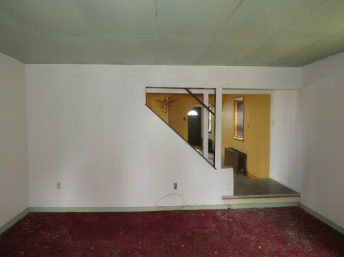 336 14th Ave, Whitaker PA  15120-1412 exterior