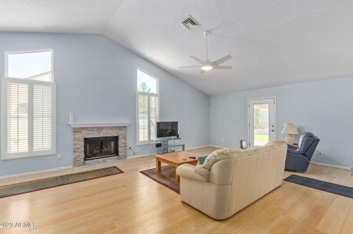621 Criss St, Chandler, AZ 85226-4929