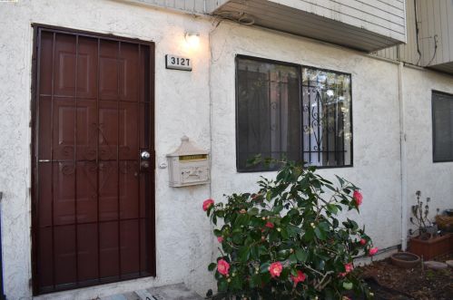 3127 Cuthbert Ave, Oakland CA  94602-2729 exterior