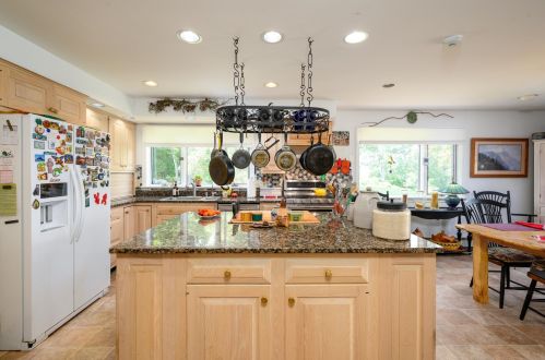 121 Ladd Hill Rd, Belmont NH  03220-3009 exterior