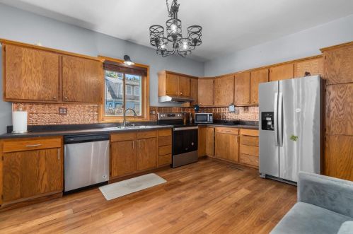 711 Mather St, Green Bay WI  54303-3558 exterior