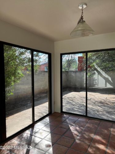 1517 Bryant Ave, Tucson AZ  85712-3813 exterior