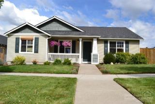 63188 Lancaster St, Bend, OR 97701-7066