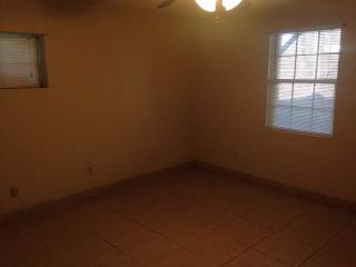 6327 Gail Dr, Evansville IN  47712-9002 exterior