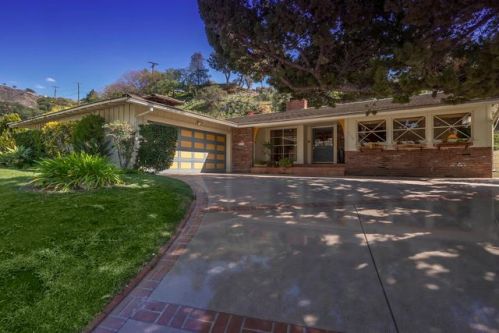 1660 Pacific Ave, Glendale, CA 91202-1147