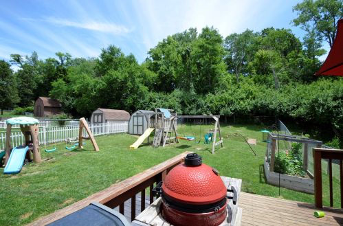 137 Valley View Dr, Newport, KY 41071-3018