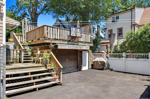 269 Rich Ave, Mount Vernon NY  10550-1511 exterior