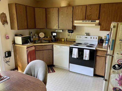 1141 Winston Dr, Edgerton, WI 53534-1010