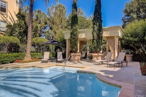 2403 Watermarke Pl, Irvine CA  92612-7690 exterior