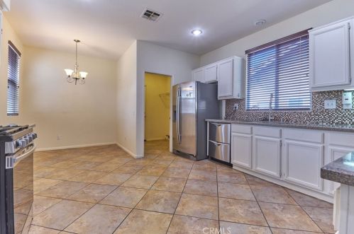 122 Quartz Ln, Perris CA  92570-7268 exterior