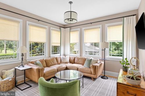 500 Court St, Gardenville PA  18901-4422 exterior