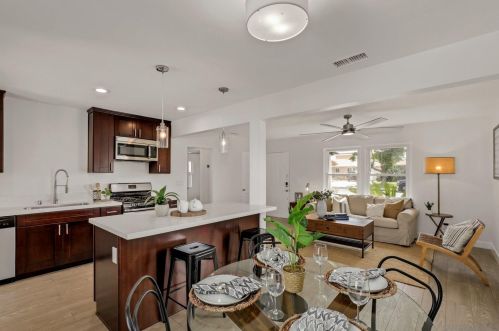 4350 Pomona Ave, La Mesa CA  91942-9117 exterior