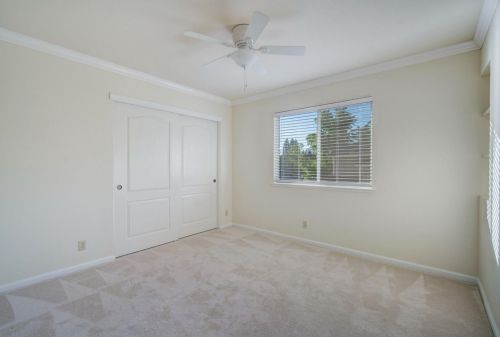 111 Burrill Dr, Folsom CA  95630-2270 exterior