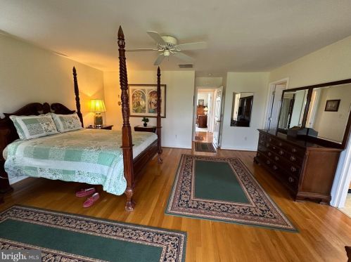 803 Hook Hill Rd, Richmond National Battlefiel VA  22835-3505 exterior