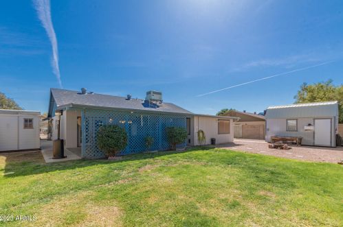 16418 30th Dr, Phoenix AZ  85045-2271 exterior