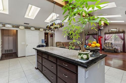 5378 Golden Ave, Riverside CA  92505-2417 exterior