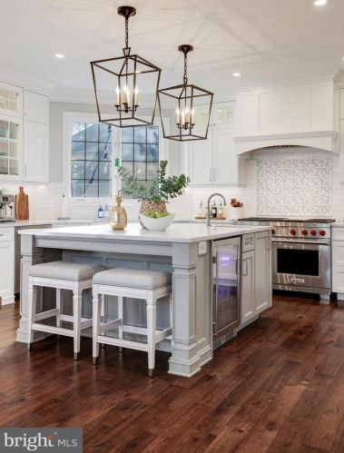 18506 Pelicans Nest Way, Leesburg VA  20176-3963 exterior