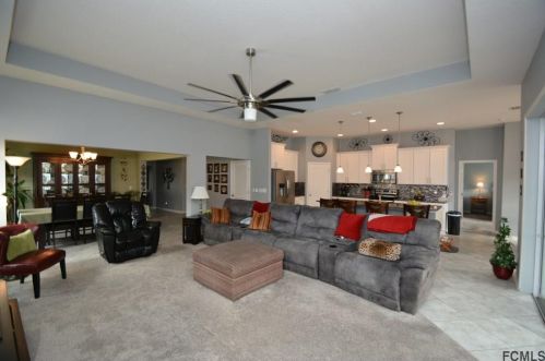 63 Auberry Dr, Palm Coast, FL 32164-0069