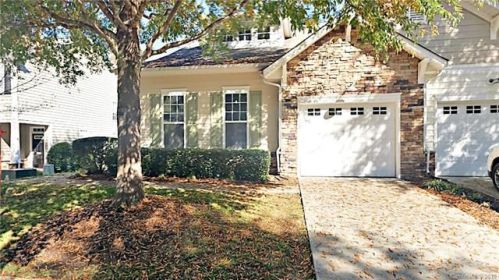 8622 Brookings Dr, Charlotte, NC 28269-6244