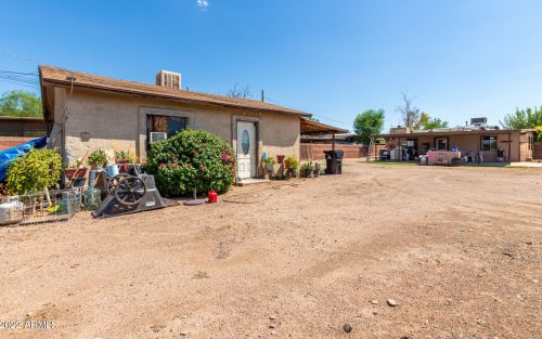 1848 Atlanta Ave, Phoenix AZ  85040-2470 exterior