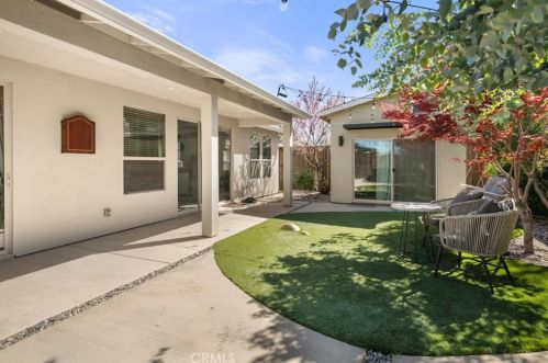 1807 Wisteria Ln, Chico CA  95926-9607 exterior