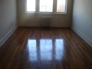 45-51 Brinkerhoff Ave, Palisades Park NJ  07650-1521 exterior