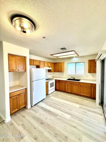 3185 Winterhaven Dr, Lake Havasu City AZ  86404-3272 exterior