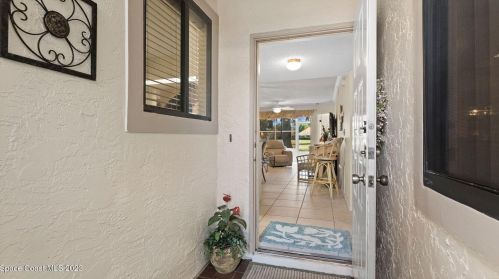 989 Country Club Dr, Titusville, FL 32780-4986