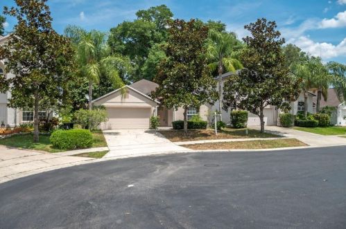 4033 Lakeside Reserve Ct, Orlando, FL 32810-2815