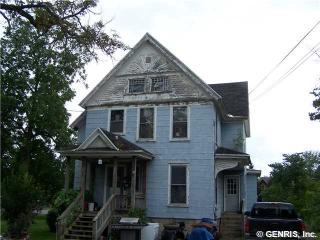 6061 Lake Ave, Wolcott, NY 14590-1019