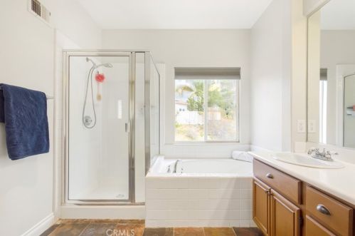 32290 Calle Avella, Temecula CA  92592-3860 exterior