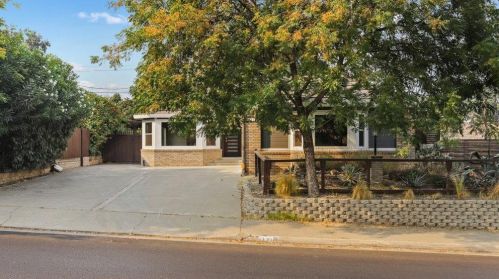 321 La Loma Ave, Modesto CA  95354-1329 exterior
