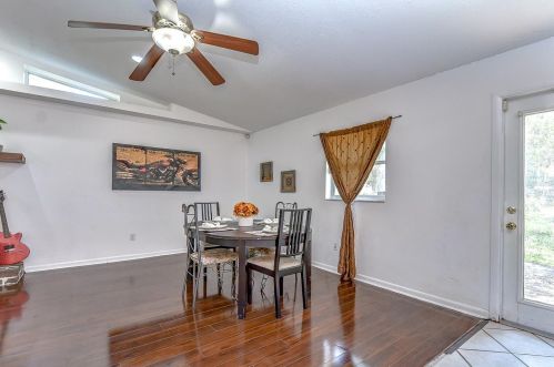 1144 Westwood Dr, Lutz FL  33549-4129 exterior