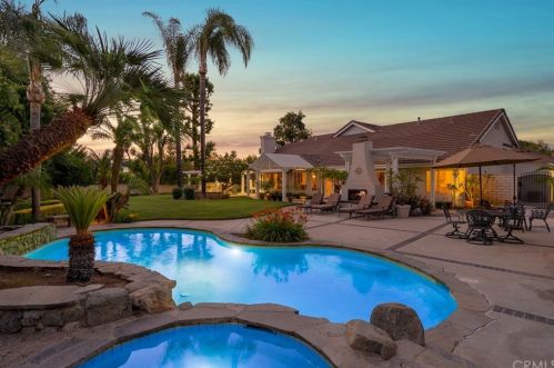 2610 Braden Pl, Riverside, CA 92503-6027