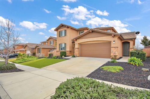 3741 White Ash Rd, San Bernardino, CA 92407-9008