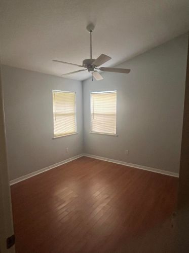 1306 Cottonwood Cv, Fort Pierce FL  34986-2002 exterior