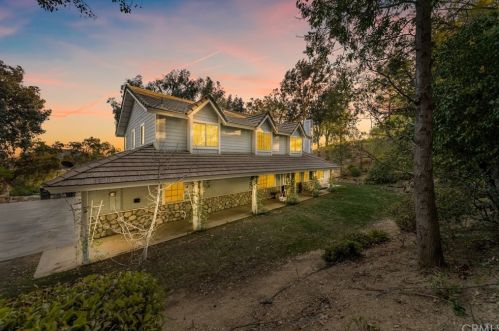 31173 Del Rey Rd, Temecula, CA 92591-1772