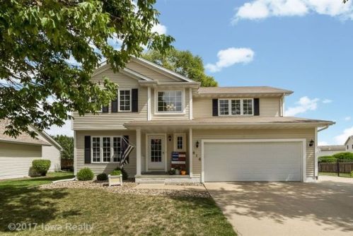816 Michael Ct, Ankeny, IA 50021-4736
