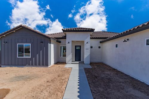 18717 Chestnut Dr, Queen Creek, AZ 85142-7211