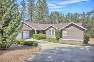 46209 River View Dr, Oakhurst, CA 93644-9012