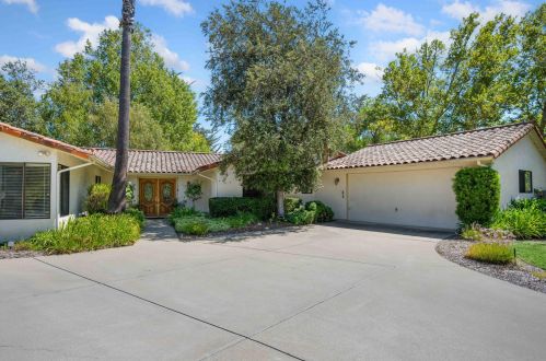 906 Hornbeck Pl, Solvang, CA 93463-2240